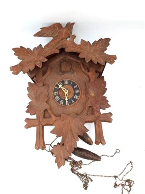 Coucou Ancien Mecanique Pendule Horloge Bois Foret Noire Poids Fonte