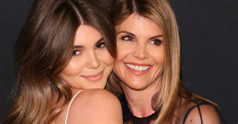 Tochter Von Lori Loughlin Harry Potter Star Versuchte Sein Glück Bei