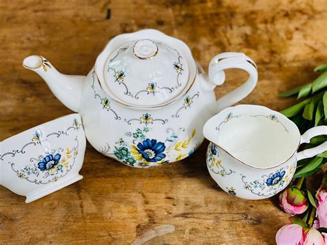 Set TEATIME Completo Di Teiera Lattiera Zuccheriera Inglese