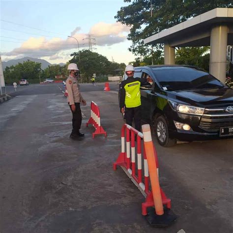 Di Kawasan Objek Vital Ditpamobvit Polda Banten Beri Himbaun Prokes Dan M