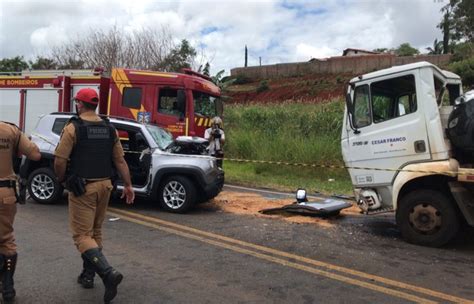 Caminh O De Jandaia E Jeep Colidem No Contorno Norte De Apucarana