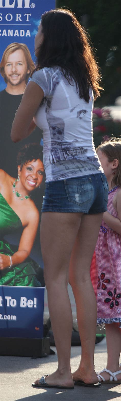 Cheeky Euro Milf Short Shorts Volleyball Forum