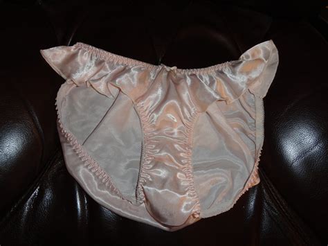 Vintage Flutter Satin Bikini Panties Size Large Gem