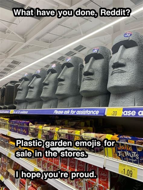 🗿nothing to see here 🗿 : memes