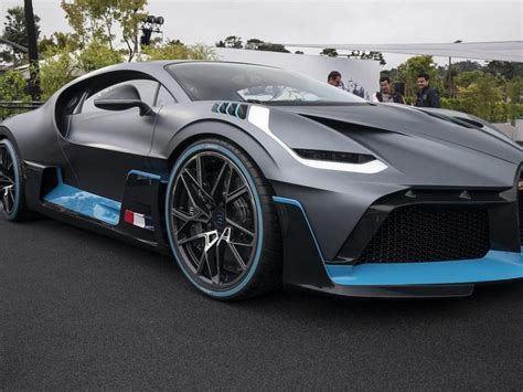 Bugatti La Voiture Divo Est Dotée De Pièces Imprimées En 3d