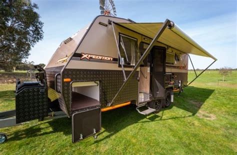 Caravan Awning Types & Features: How to Make the Right Choice