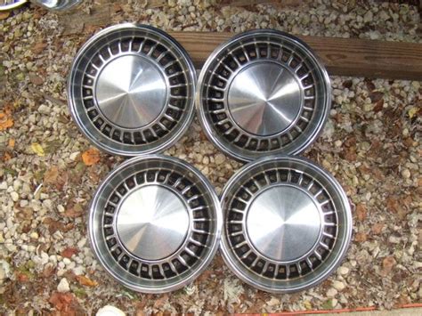 FOR SALE - Plymouth Hubcaps | For B Bodies Only Classic Mopar Forum