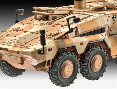 Revell 03198 GTK Boxer GTFz A1 1 72 Scale Model