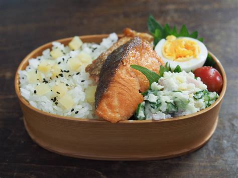 ポテトサラダ弁当 奥薗壽子のなべかまぺえじ