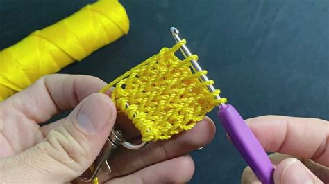 Cómo tejer cinturón muy fácil y rápido en la técnica del crochet paso a