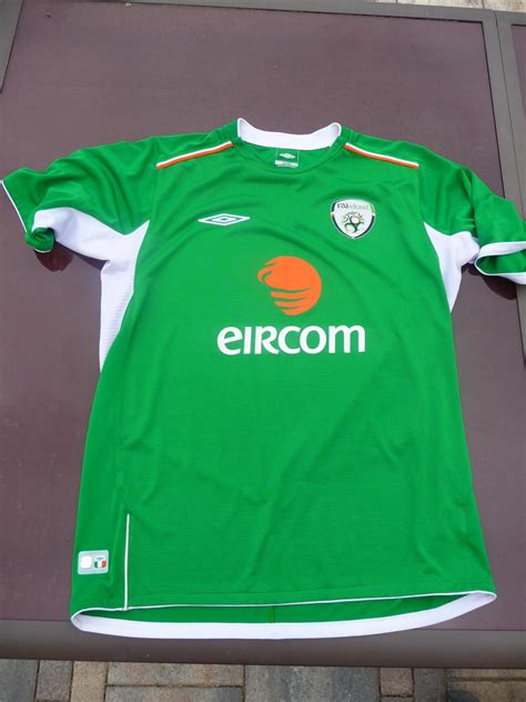 Republic Of Ireland Home Football Shirt 2004 2006