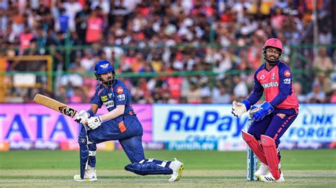 Rr Vs Lsg Live Score Ipl 2024 Samson Sends Avesh Khan For Last Over