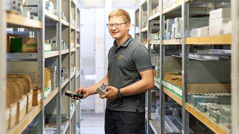 Ausbildung Zur Fachkraft Lagerlogistik Jetzt Zu Schirmer