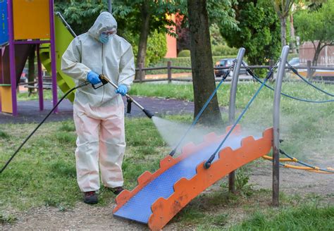 Riaprono I Parchi Per I Bambini Via Al Piano Di Sanificazione