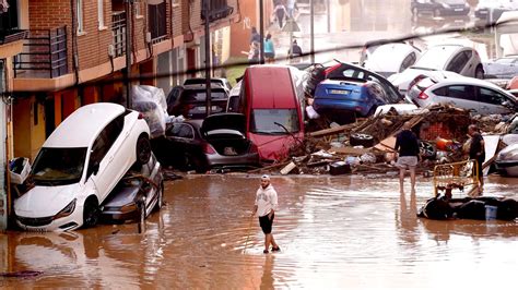 Over 90 people killed in Spanish flash floods - with more rain expected ...