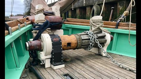 OPERATING A TRADITIONAL Powered BARREL WINDLASS AND HANDLING A LARGE