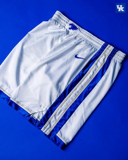 Kentucky Wildcats Unveil New Basketball Uniforms Sportslogosnet News