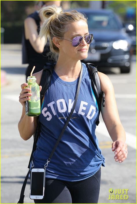 Reese Witherspoon Bends Snaps For Legally Blonde Year Anniversary Photo