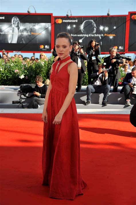 Shira Haas – “Diva!” Premiere at the Venice Festival 09/02/2017