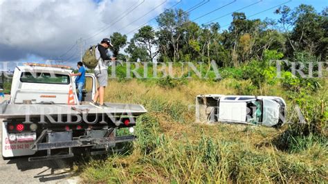 Sobrevive Conductor Al Volcar En Camioneta Tribuna Campeche