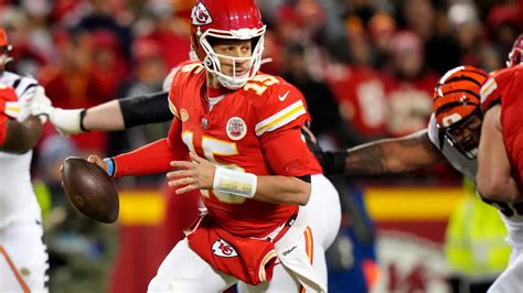 NFL tortures Chiefs QB Patrick Mahomes with 40-yard dash Simulcam ...