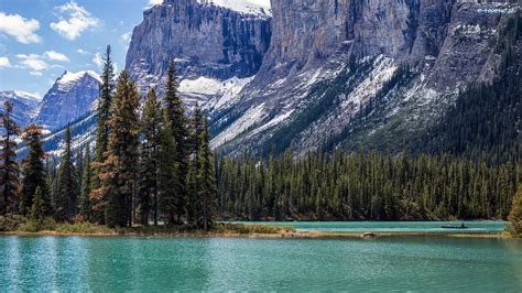 Park Narodowy Jasper Lasy Góry Jezioro Maligne Lake Drzewa Kanada