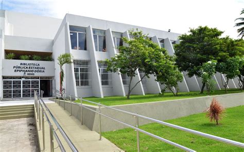 Biblioteca Pública Epiphanio Dória realiza programação especial durante