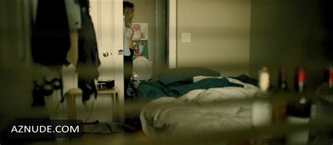 SIOBHAN WILLIAMS Nude AZNude