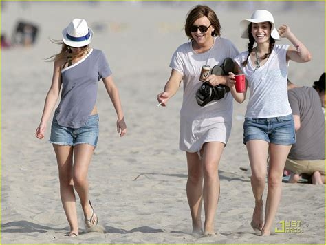 Leighton Meester Is A Beach Bikini Babe Photo Bikini Leighton Meester Photos Just