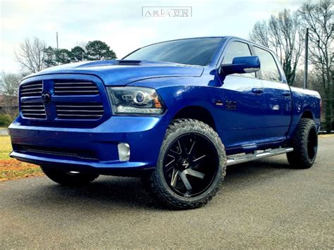 Ram Wheel Offset Super Aggressive Leveling Kit