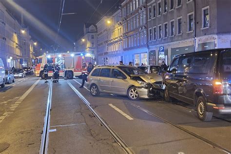 Unfall Im Leipziger Norden Georg Schumann Stra E Kurzzeitig Gesperrt