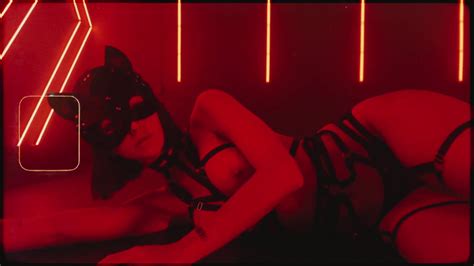 Rachel Cook Naked Catwoman Tape Leaked を無料で視聴しましょう