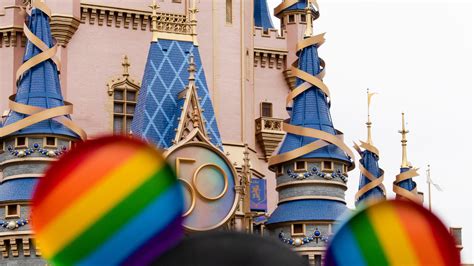 Ron DeSantis Finds Taking On Disney Is A Dicey Business The New York