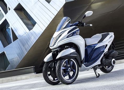 Yamaha Tricity Le Scooter à 3 Roues Compact