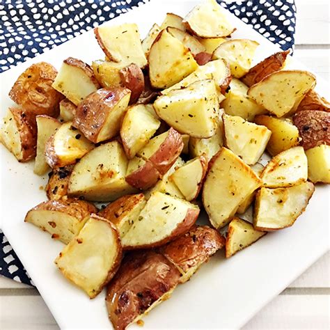 Easy Oven-Roasted Red Skin Potatoes Recipe - Home Cooking Memories