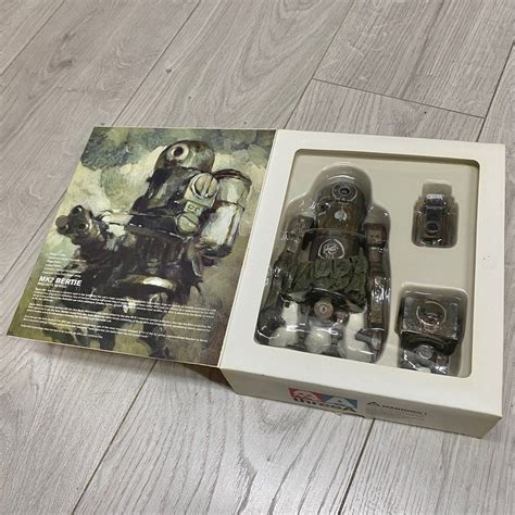 全新從未開封使用 ThreeA 3AA Ashley wood WWRp World War Robot MK2 Dirty Deeds