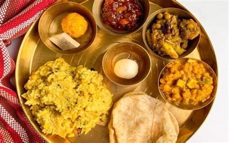 Restaurants Delivering Pujo Bhog | WhatsHot Kolkata