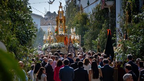 El Corpus De Hinojos Una Fiesta Para Los Sentidos