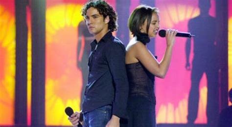 David Bisbal Y Chenoa Cantarán Juntos Escondidos En El Concierto Del