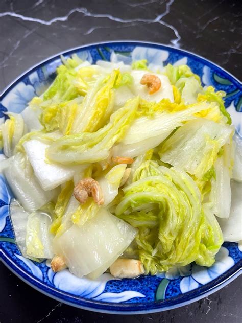 Stir Fry Napa Cabbage With Dried Shrimp Oh Snap Let S Eat