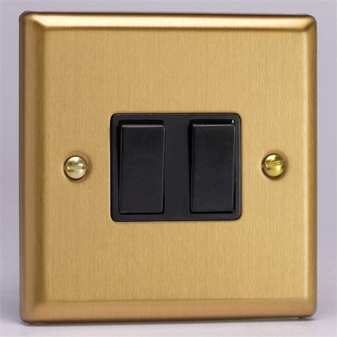 Varilight Brushed Brass 2 Gang 10a Intermediate Switch Xb77b Ukes