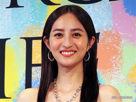 堀田茜が結婚 Instagramに笑顔の1枚を投稿 「本当におめでとう」「デヴィ夫人も喜ぶね」 2024年4月26日 エキサイトニュース