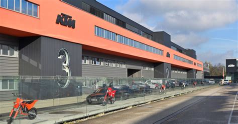 KTM Insolvenz Was Pleite für Beschäftigte und Region bedeutet