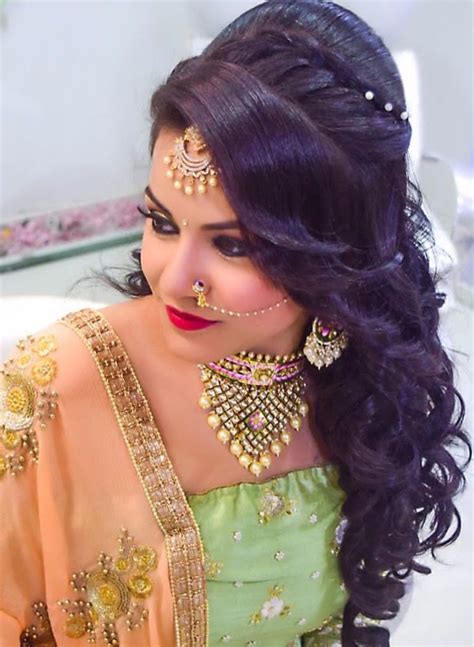 Pinterest Cutipieanu Indian Wedding Hairstyles Indian Hairstyles