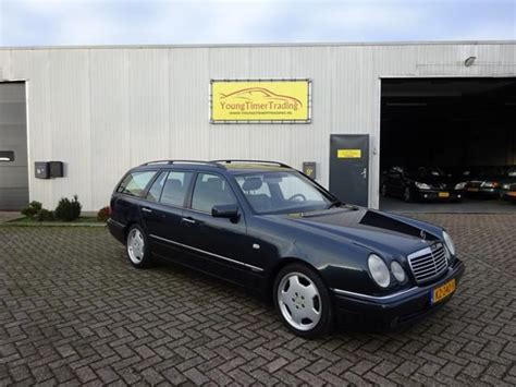 Pin op Mercedes benz
