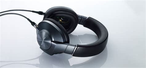 Headphones EAH-T700 - Technics UK & Ireland