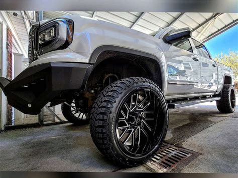 2017 Gmc Sierra 1500 With 24x12 51 Arkon Off Road Mandela And 35125r24 Radar Renegade Rt Plus