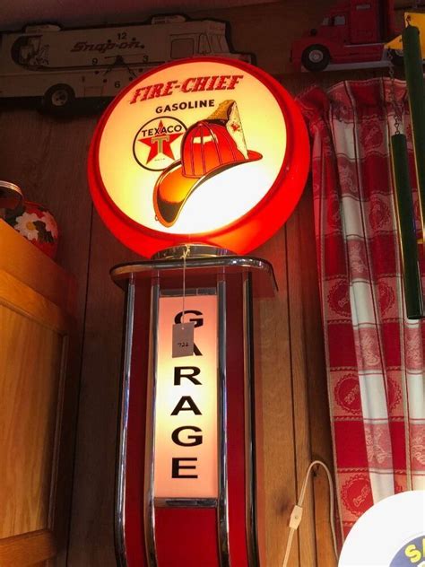 Texaco Fire Chief Gasoline Garage Lighted Display Aumann Auctions Inc