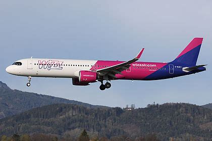 G WUKY Wizz Air UK Airbus A321 271NX