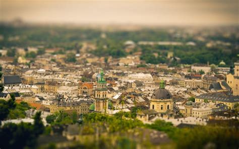 Wallpaper Ukraine, City View, Buildings, Tilt-shift - L'viv - 2880x1800 ...